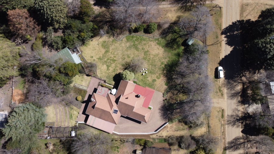 5 Bedroom Property for Sale in Clarens Free State